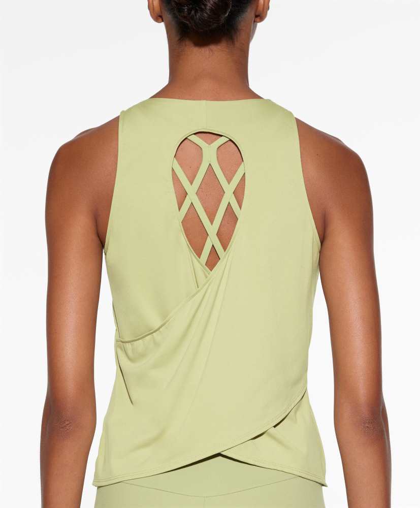 Camiseta Comfortlux com costas cruzadas