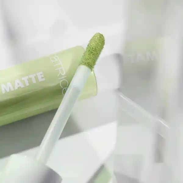 Deep Matte Liquid Eyeshadow 040 Lime Light