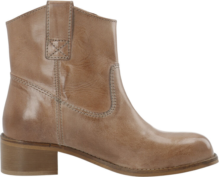 Cashott CASVILMA Pull On Low Cut Boot Waxy Leather Cognac
