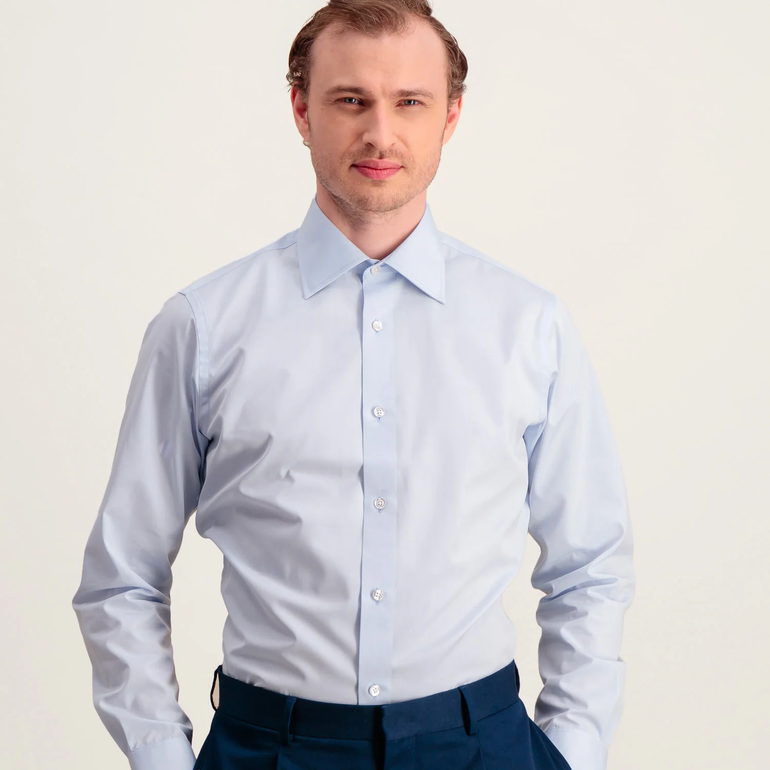 Sky blue double-twisted poplin shirt