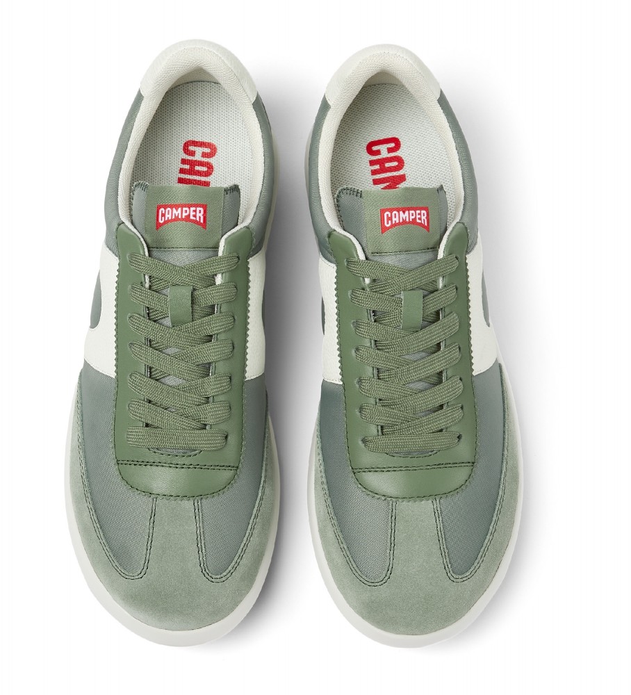Tênis de couro Camper com detalhes em verde (tamanho XLF)