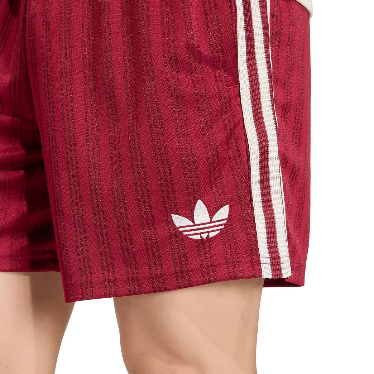 Calções adidas Espanha Originals Adicolor Mundial 2026
