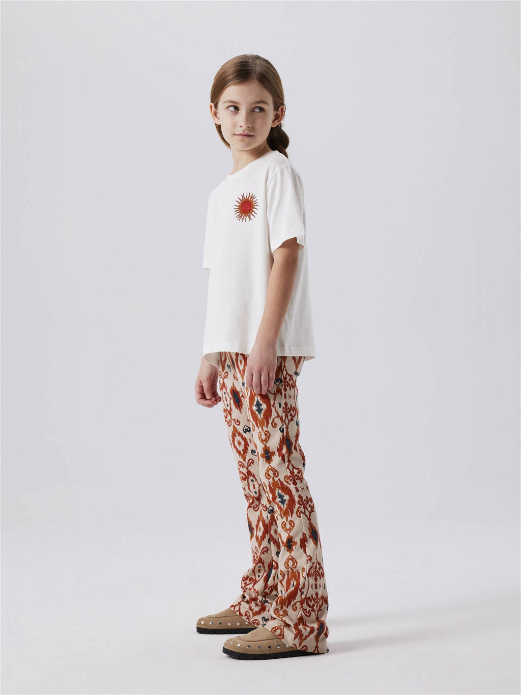 NAME IT bootcut broek NKFDURIANA met all over print roodbruin/ecru/donkergrijs