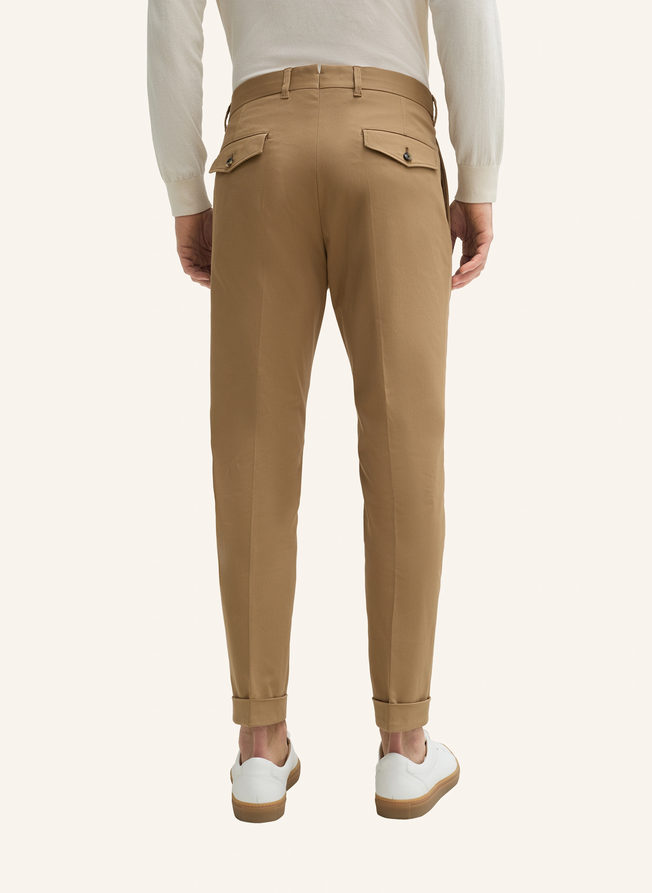 windsor. Hose Shaped Fit