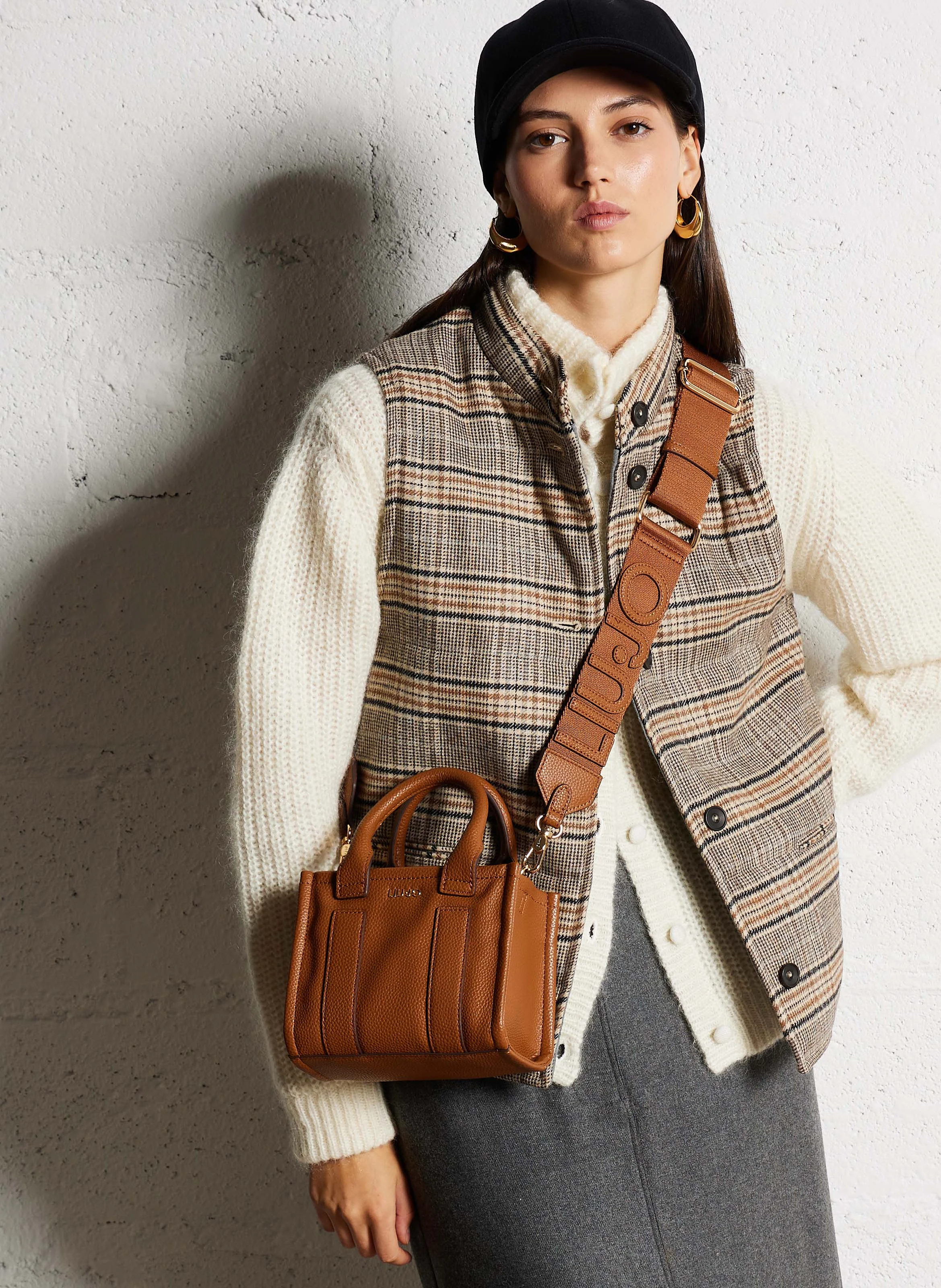 Sac porté main effet cuir| Marron