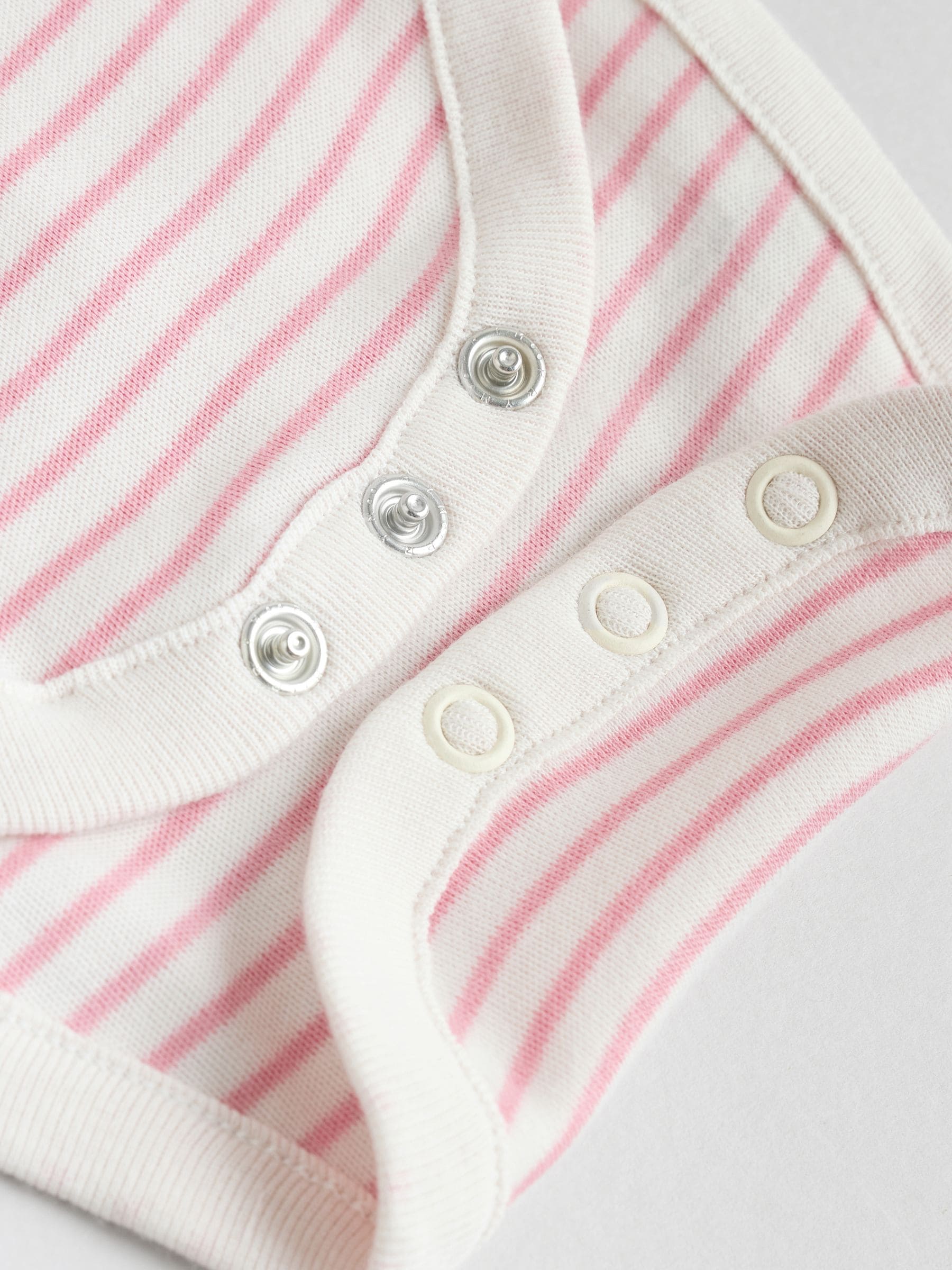 Roze met hartjesprint - Set van 5 babyrompertjes met korte mouwen