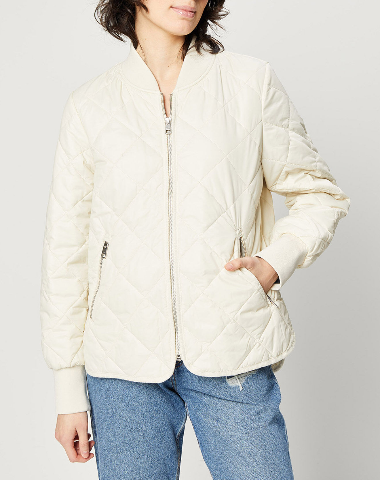 Esprit Bombers matelassé à poches blanc cassé