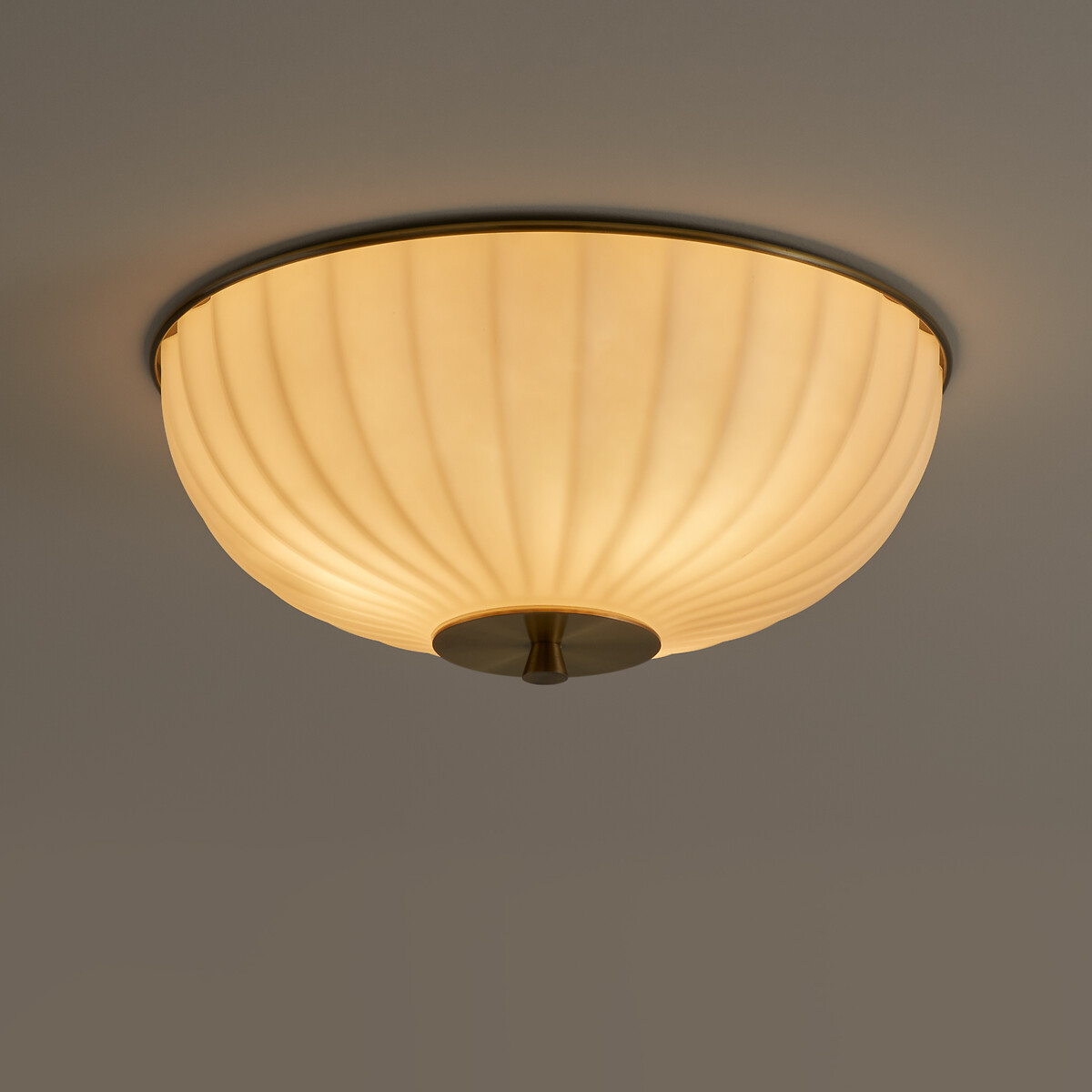 AM.PM<br>Luminária de teto opalescente, Canelé