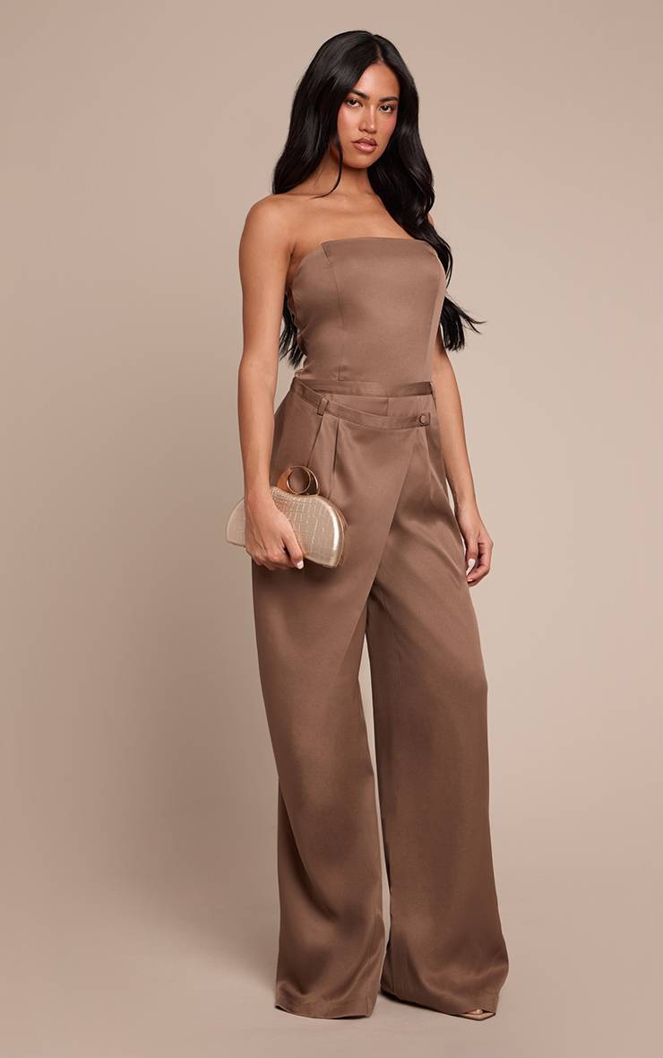 Champignon Combinaison Jambe Droite À Taille Portefeuille Et Bustier Bandeau