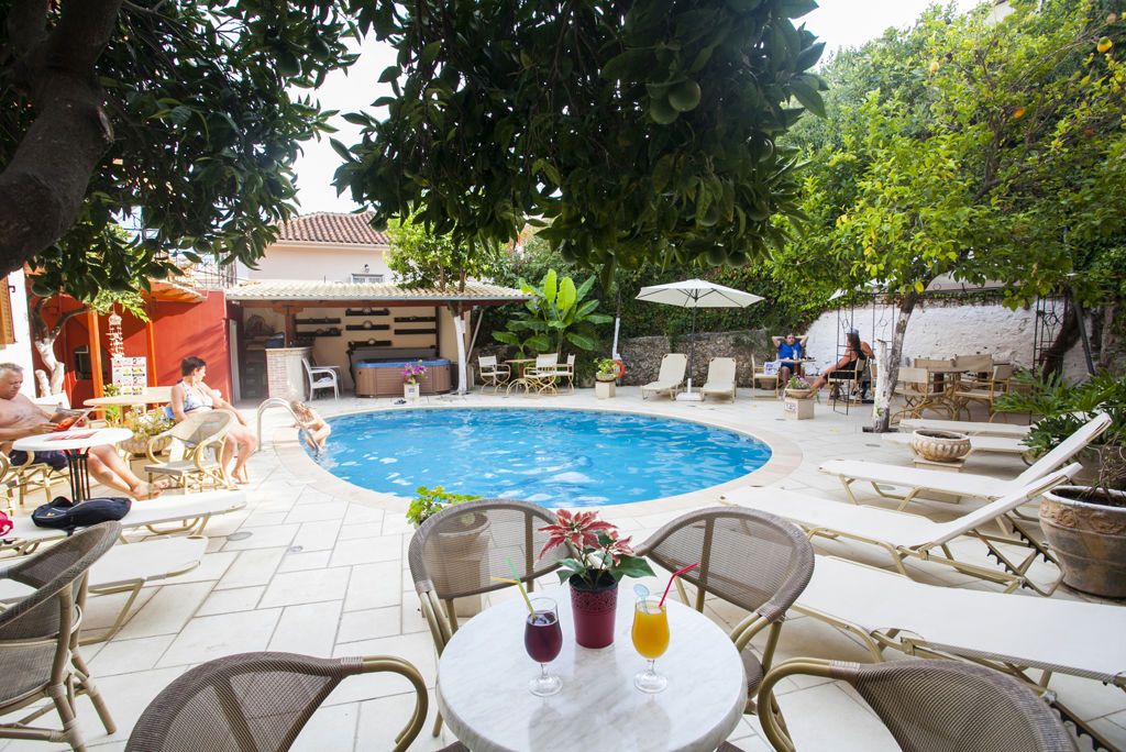 Paradise Hotel Logies en ontbijt - Hotel