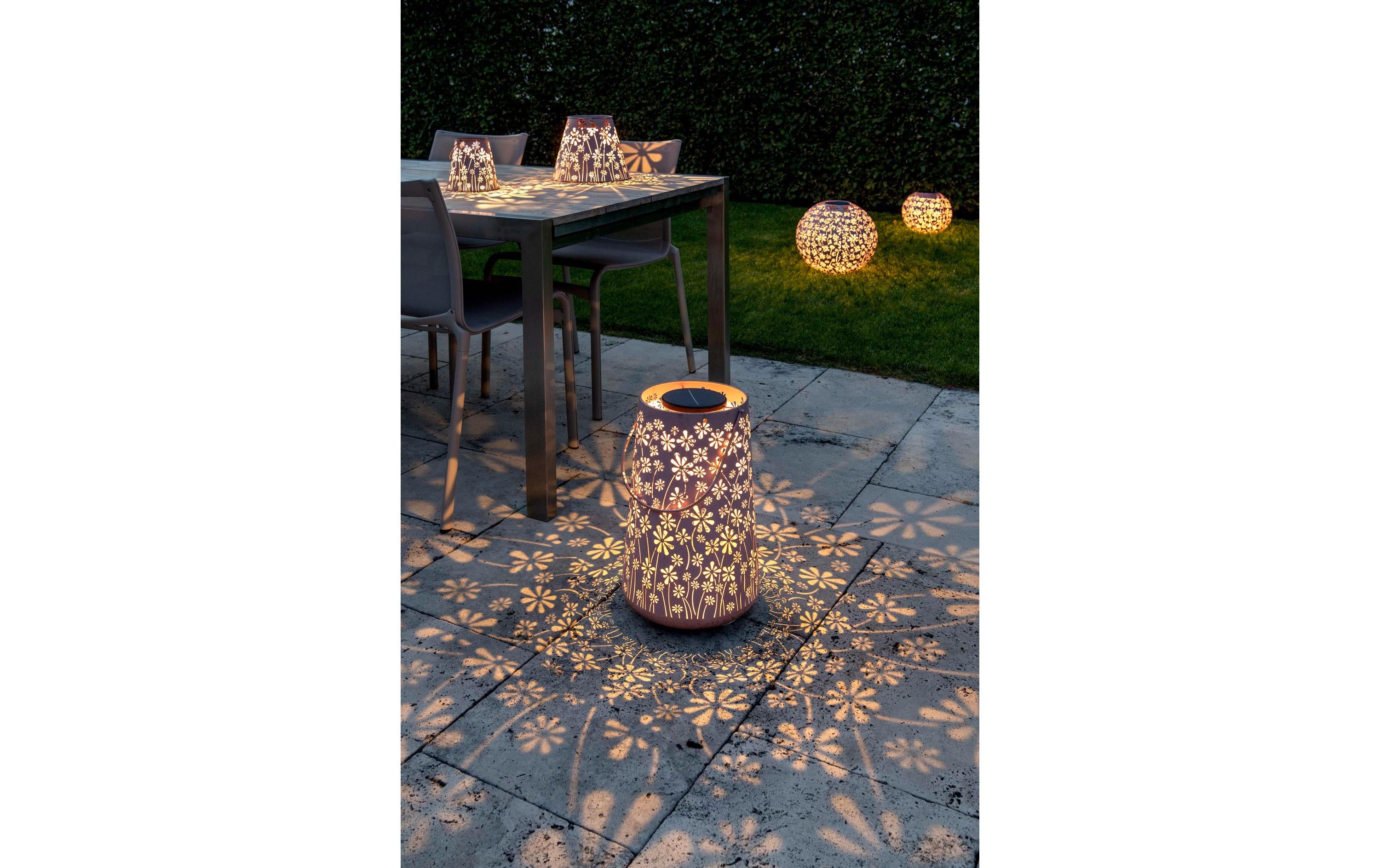 Laterne Solar Antic Daisy, Ø 26 x 21 cm, AltrosaSolarleuchte zum Aufstellen oder Aufhängen