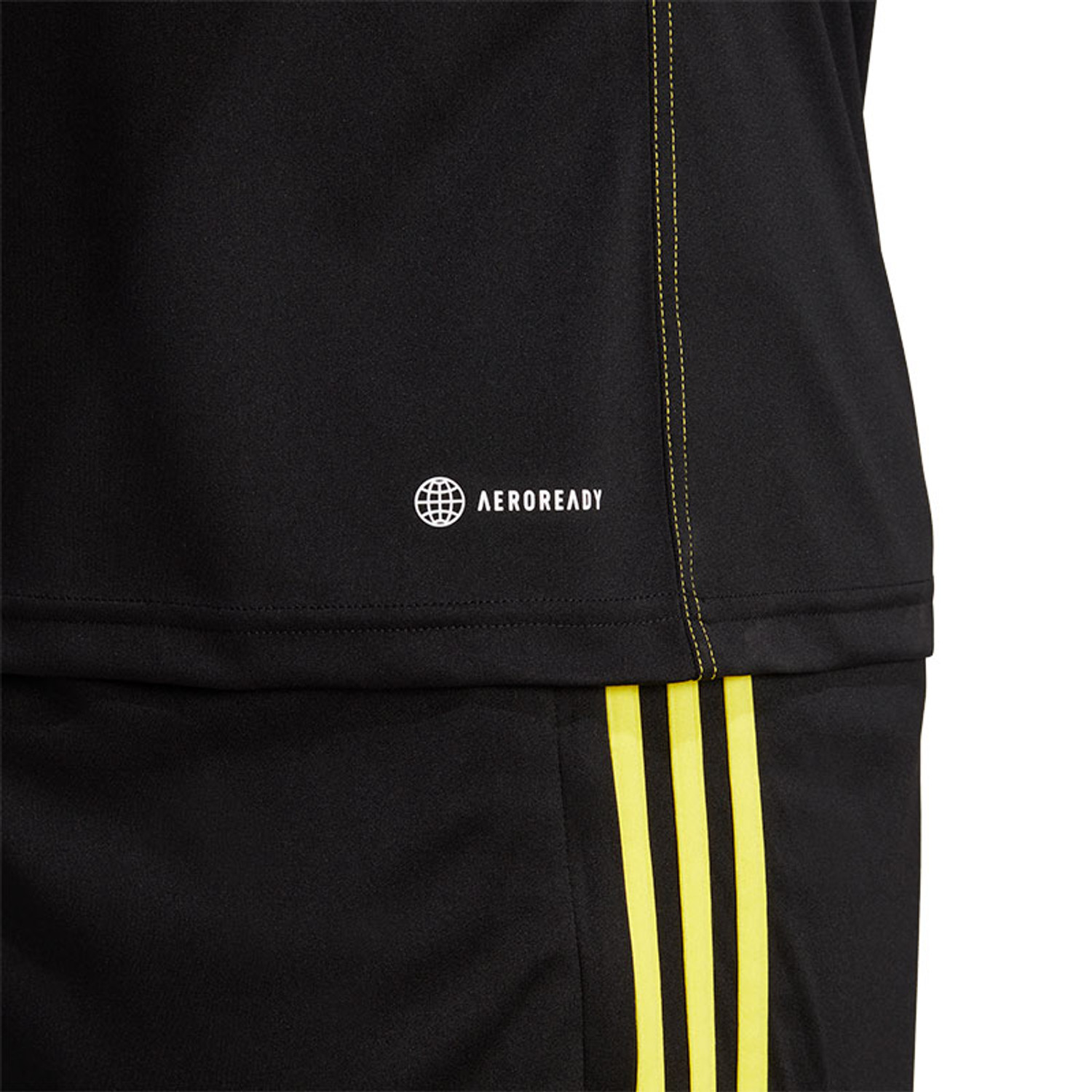 adidas Tiro 23 Club Trainingsset