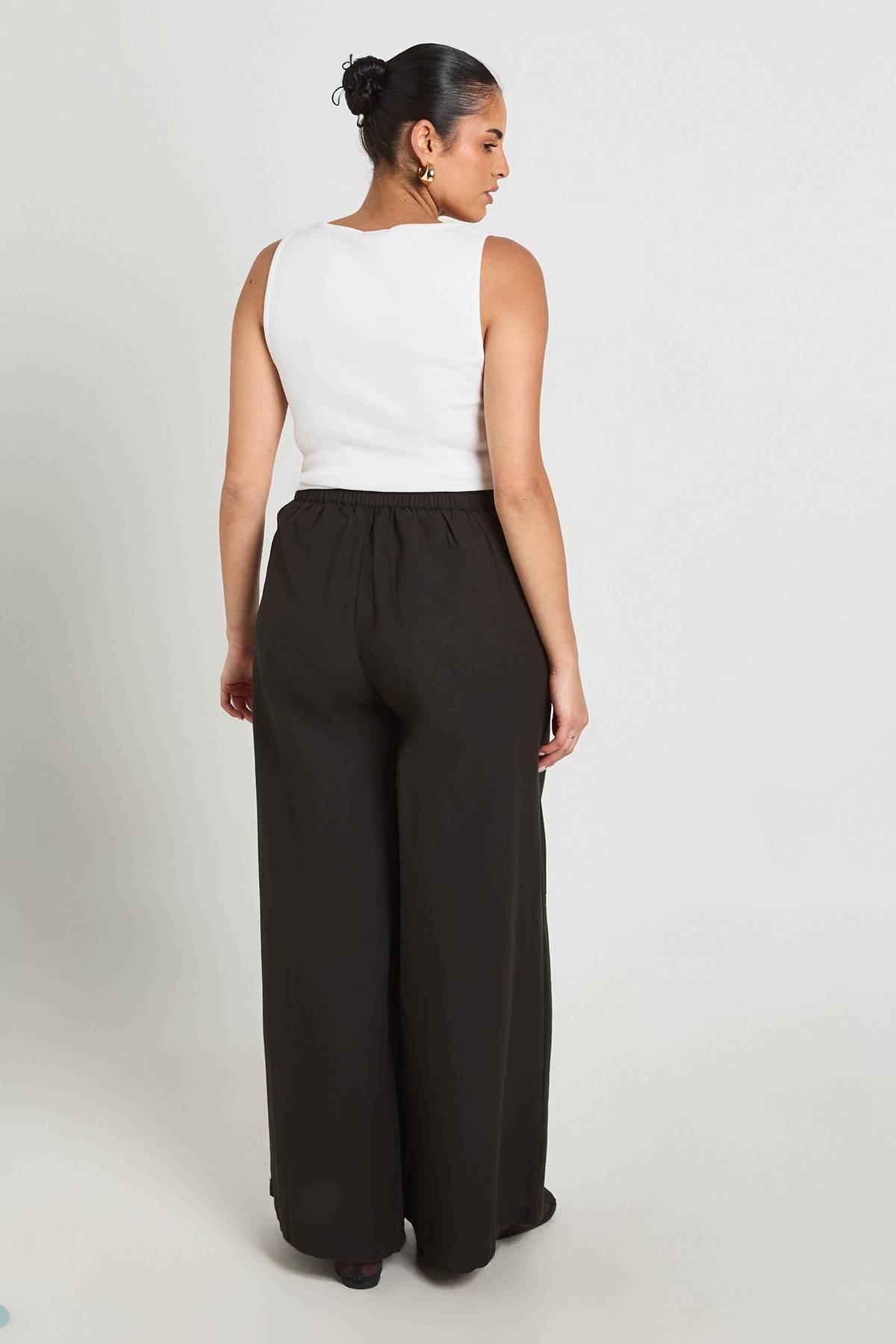 boohoo Pantalon Large Plissé Grande Taille Aspect Lin