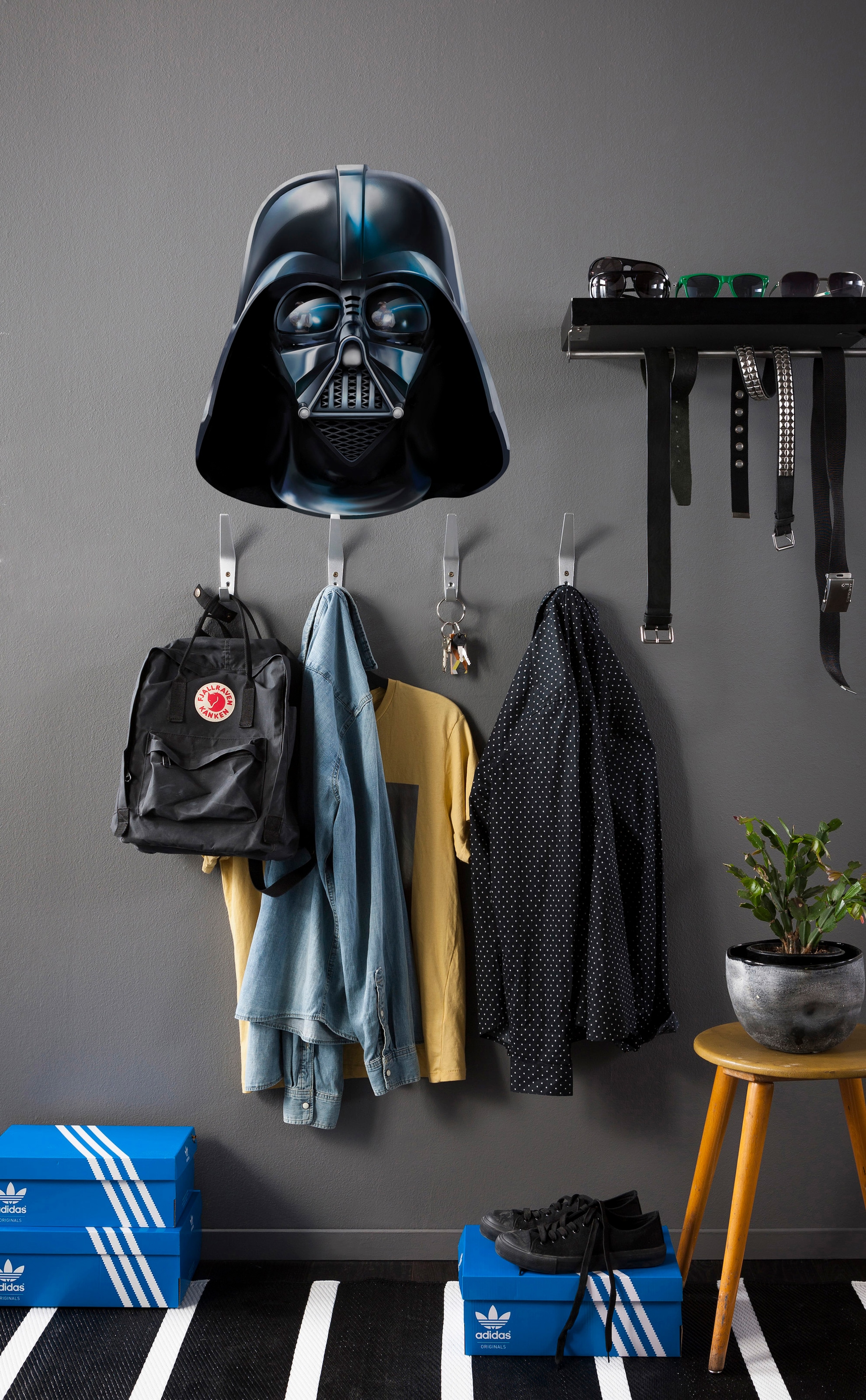 Komar Wandtattoo »Star Wars Darth Vader - Grösse 50 x 70 cm« selbstklebend, Wandsticker, Kinderzimmer