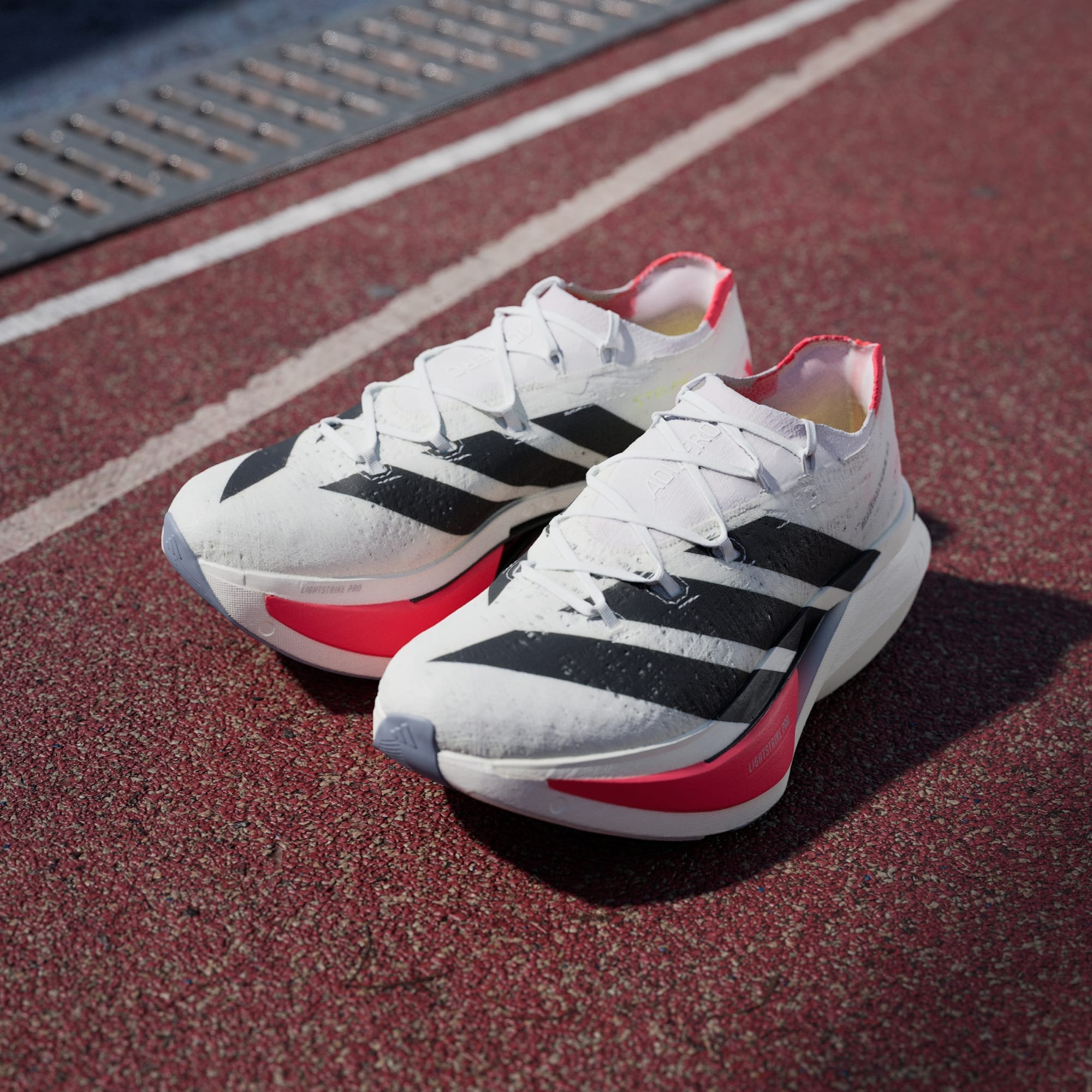 Adizero Prime X 3 Strung Unisex Cloud White/Core Black/Lucid Red