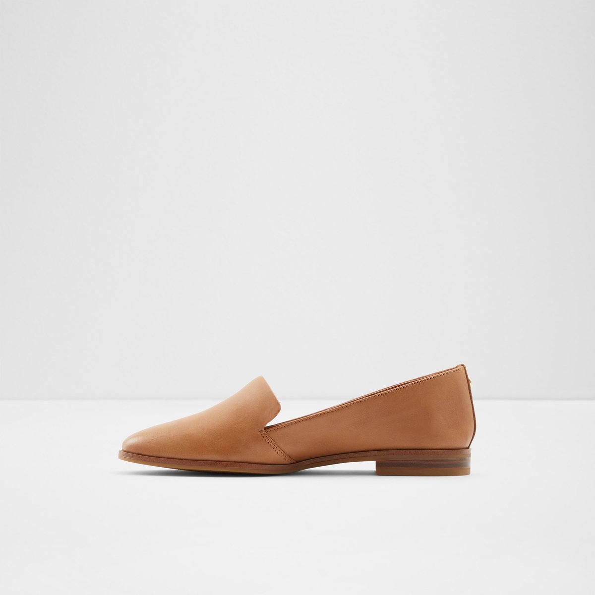 Veadith Cognac Women Flats