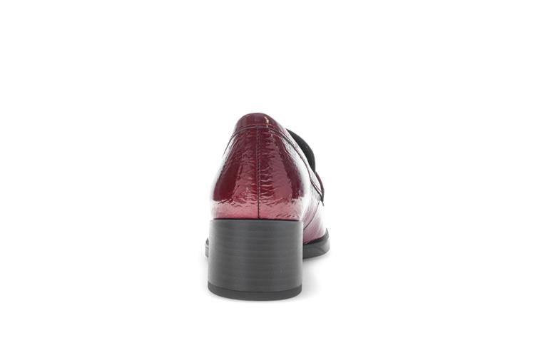 Gabor 72.134 bordo
