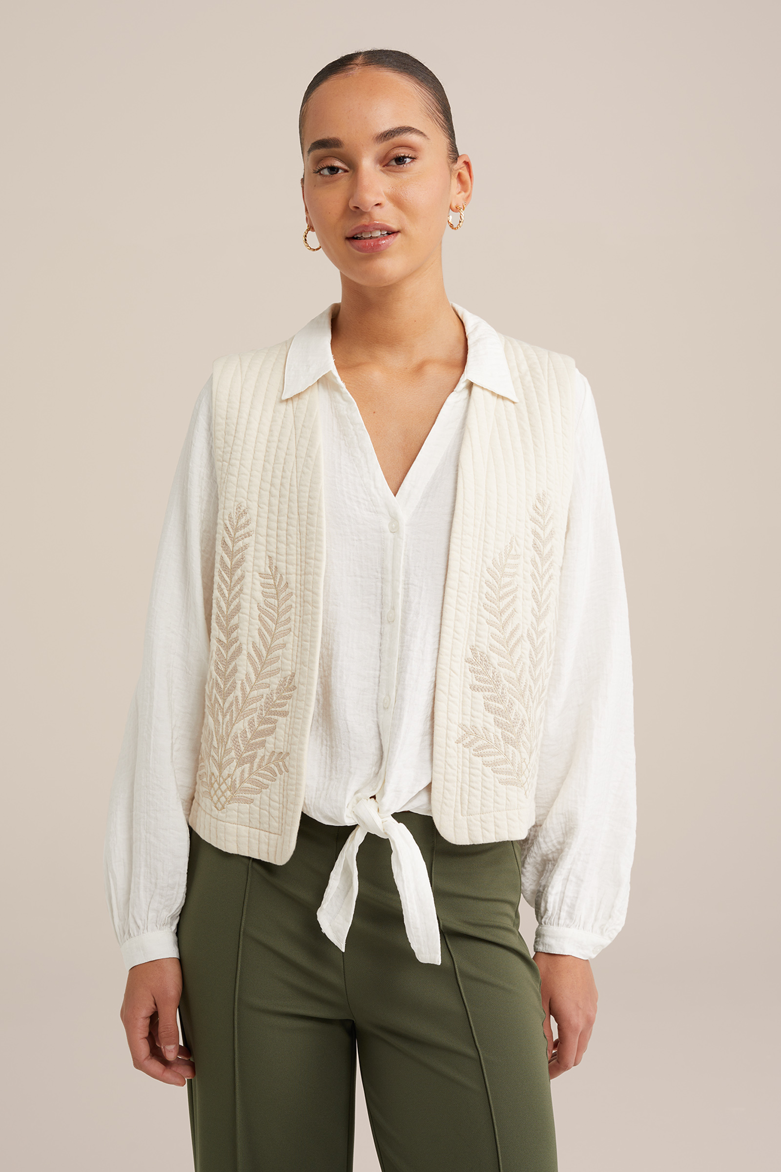 gilet met embroideries WE Fashion Gebroken wit