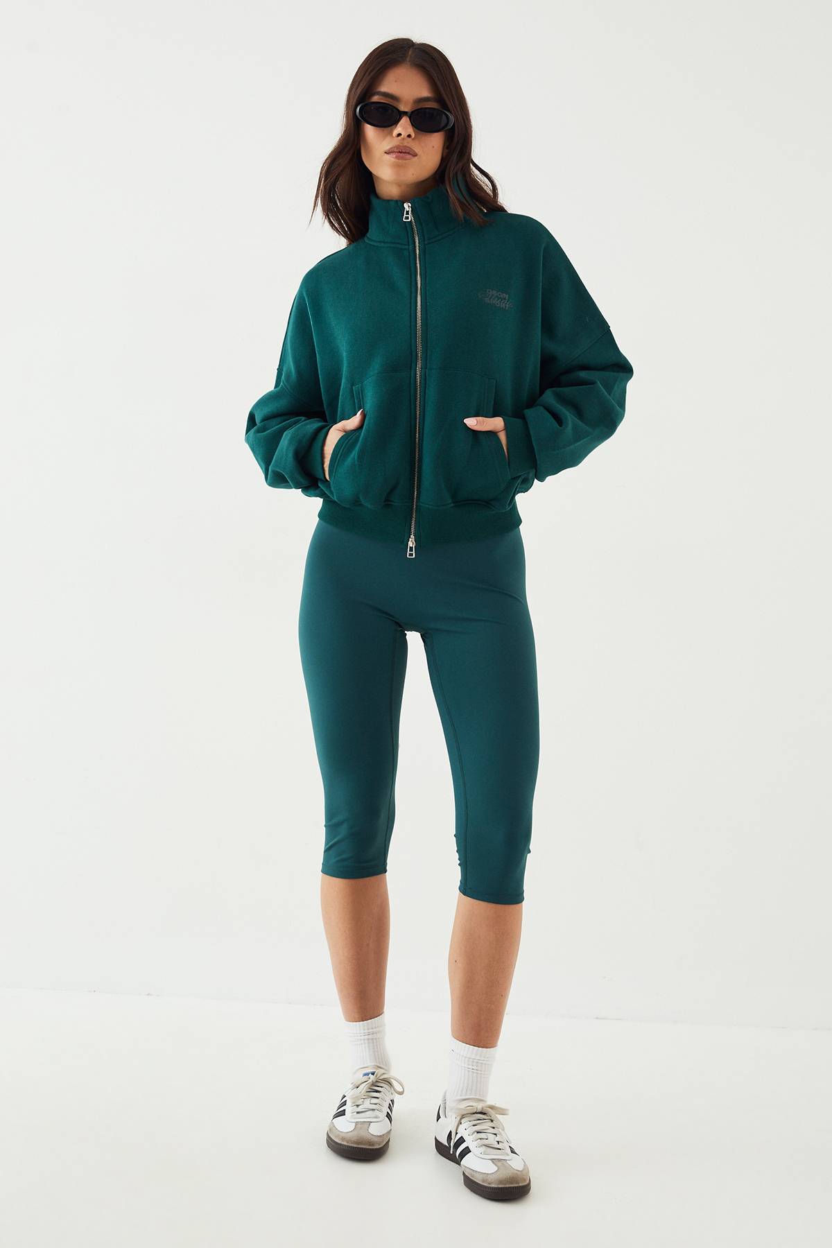 Sweat-shirt Bomber DSGN Studio Sport à Col Montant et Fermeture Zippée