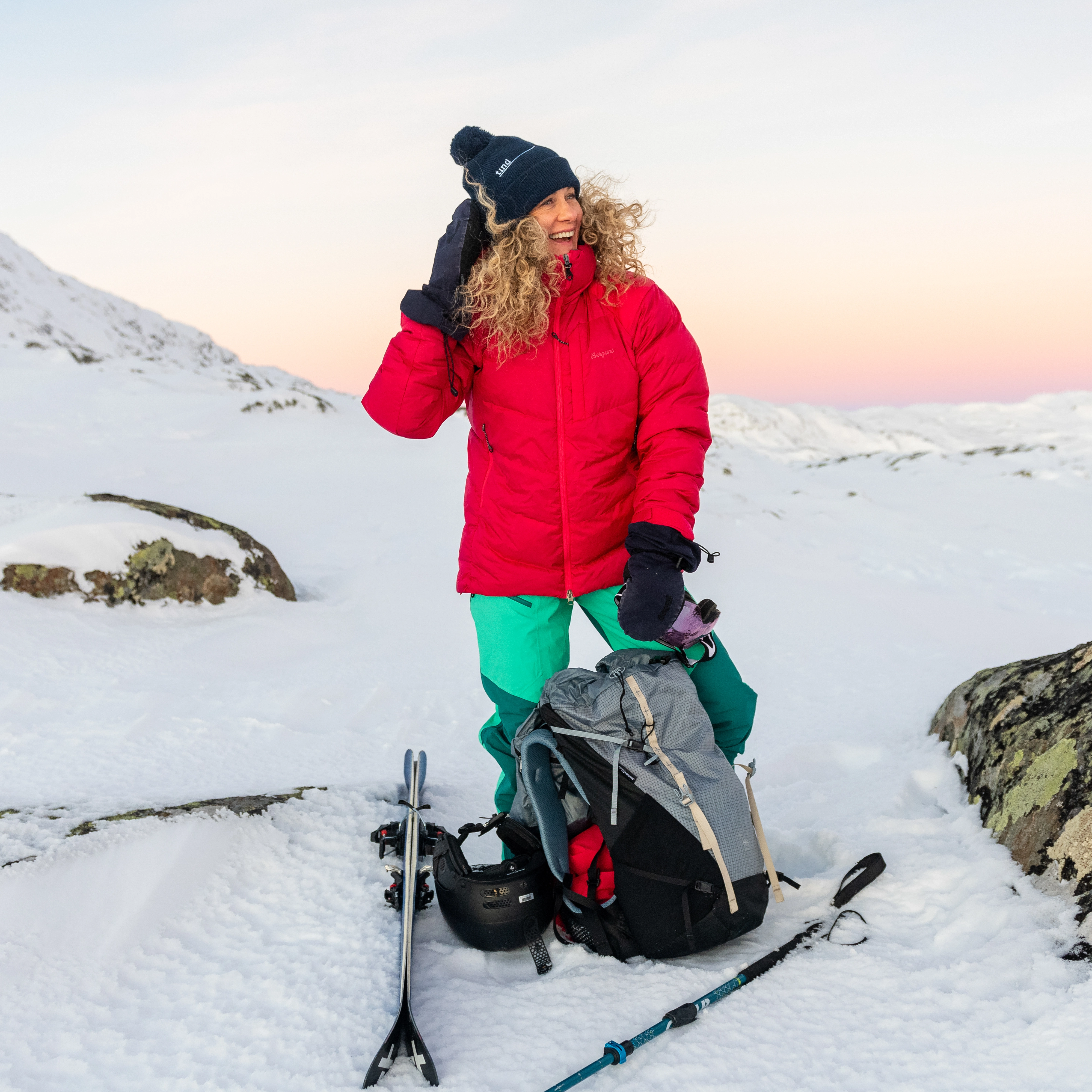 Tind Mountain Down Jacket Women Alpine Rose