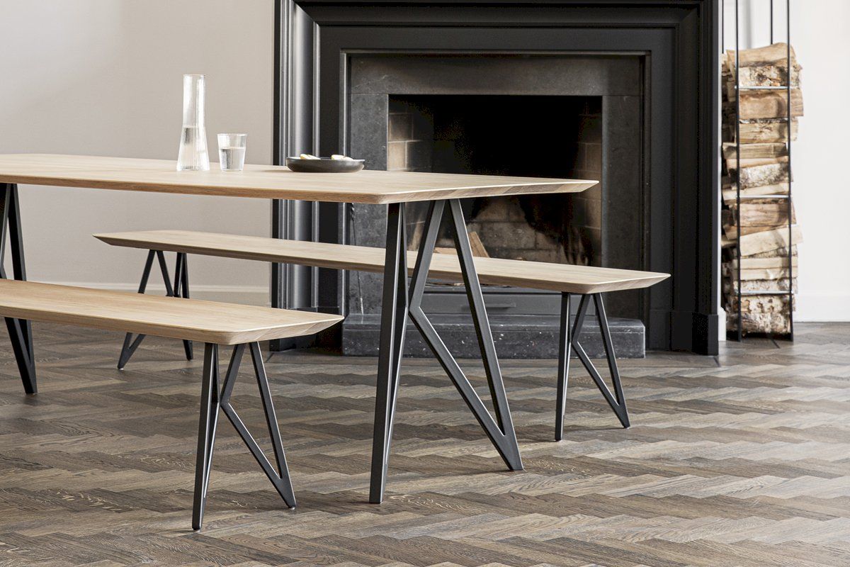 Studio HENK   Butterfly Black Eettafel