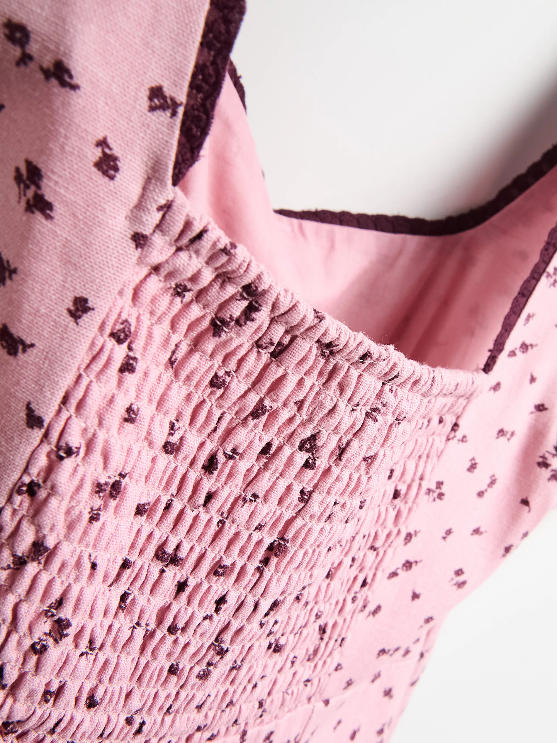 Kleid  aus Viskosemischung