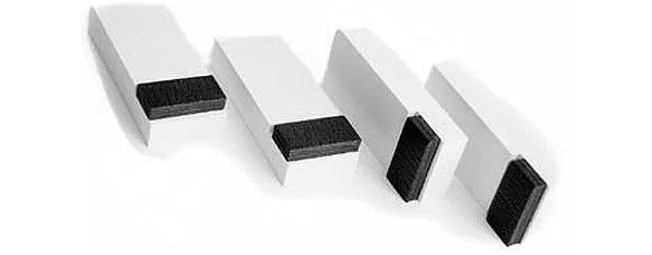 Amina Plastic Mounting Block (lot de 4) Accessoires enceintes