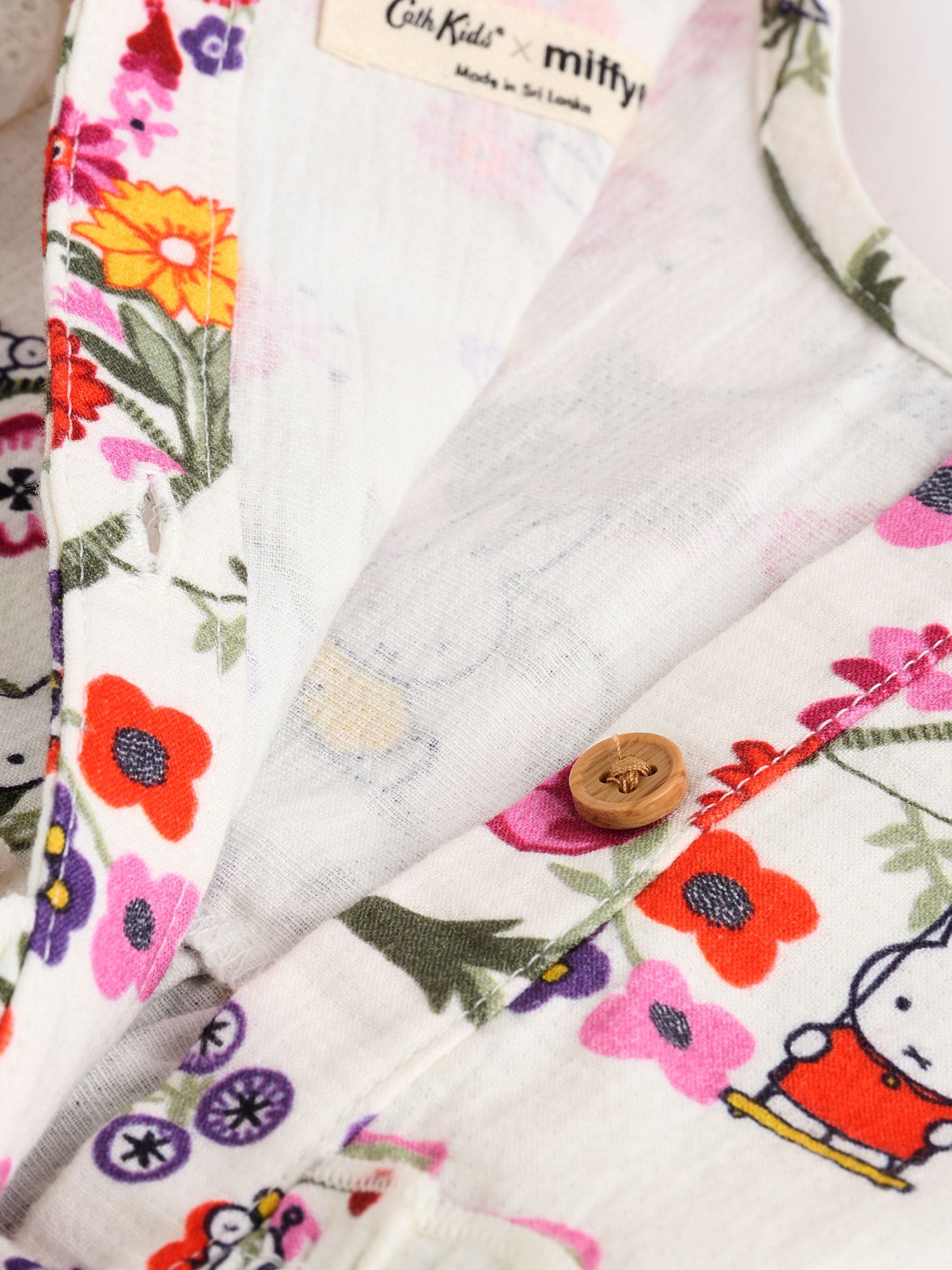 Meerkleurige print - Cath Kidston Katoenen Nijntje babyrompertje