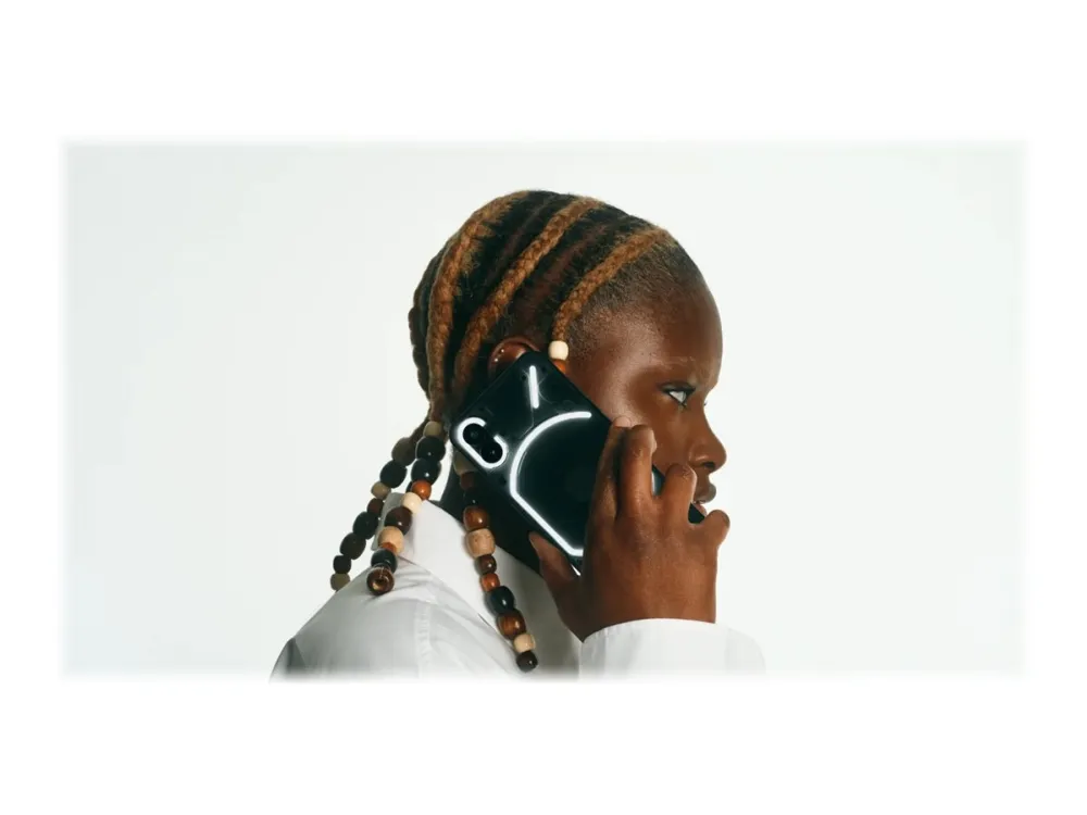 [OUTLET] - Nothing Phone (1) - 5G smartphone - dual-SIM - RAM 8 GB / Intern hukommelse 256 GB - OLED-skærm - 6.55