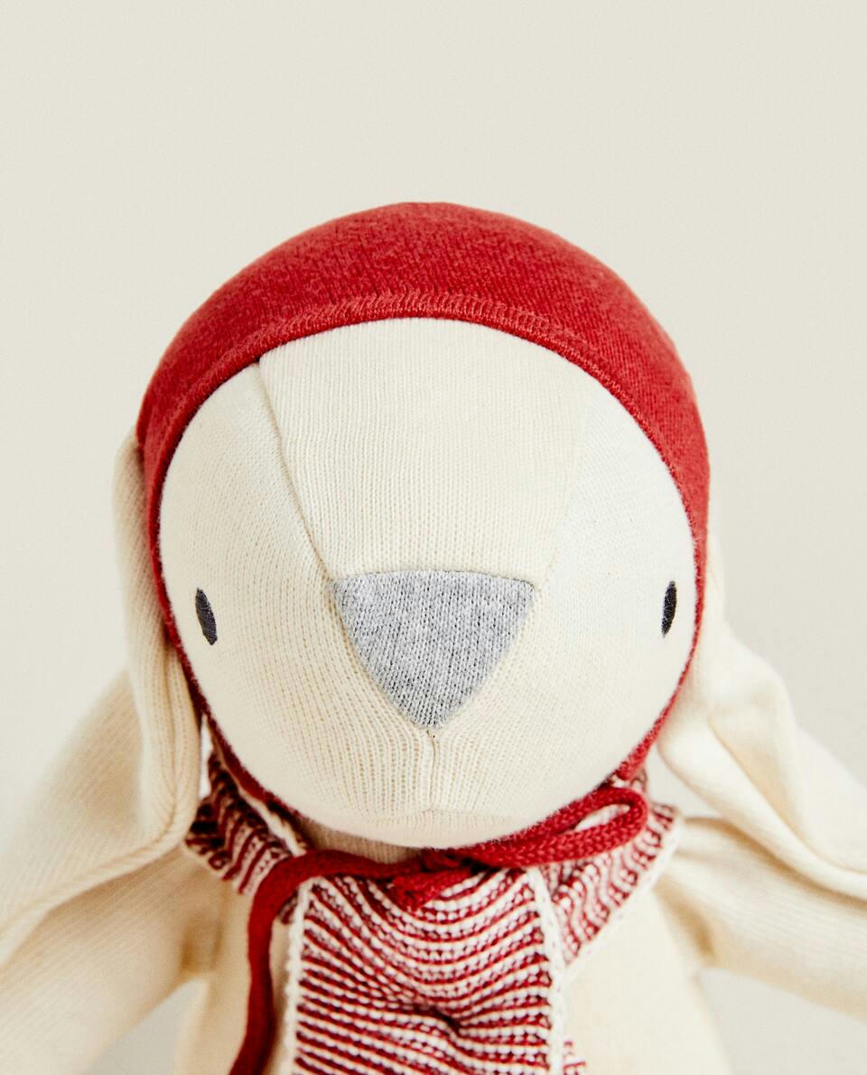 COELHINHO DE PELÚCIA COM GORRO DE NATAL TRICÔ