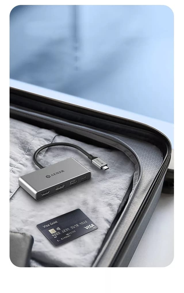 NÖRDIC USB-C 1 til 4 dockingstation 1xDP8K30Hz 1xHDMI8K30Hz 1xUSB-C PD 100W 1xUSB-A 2.0