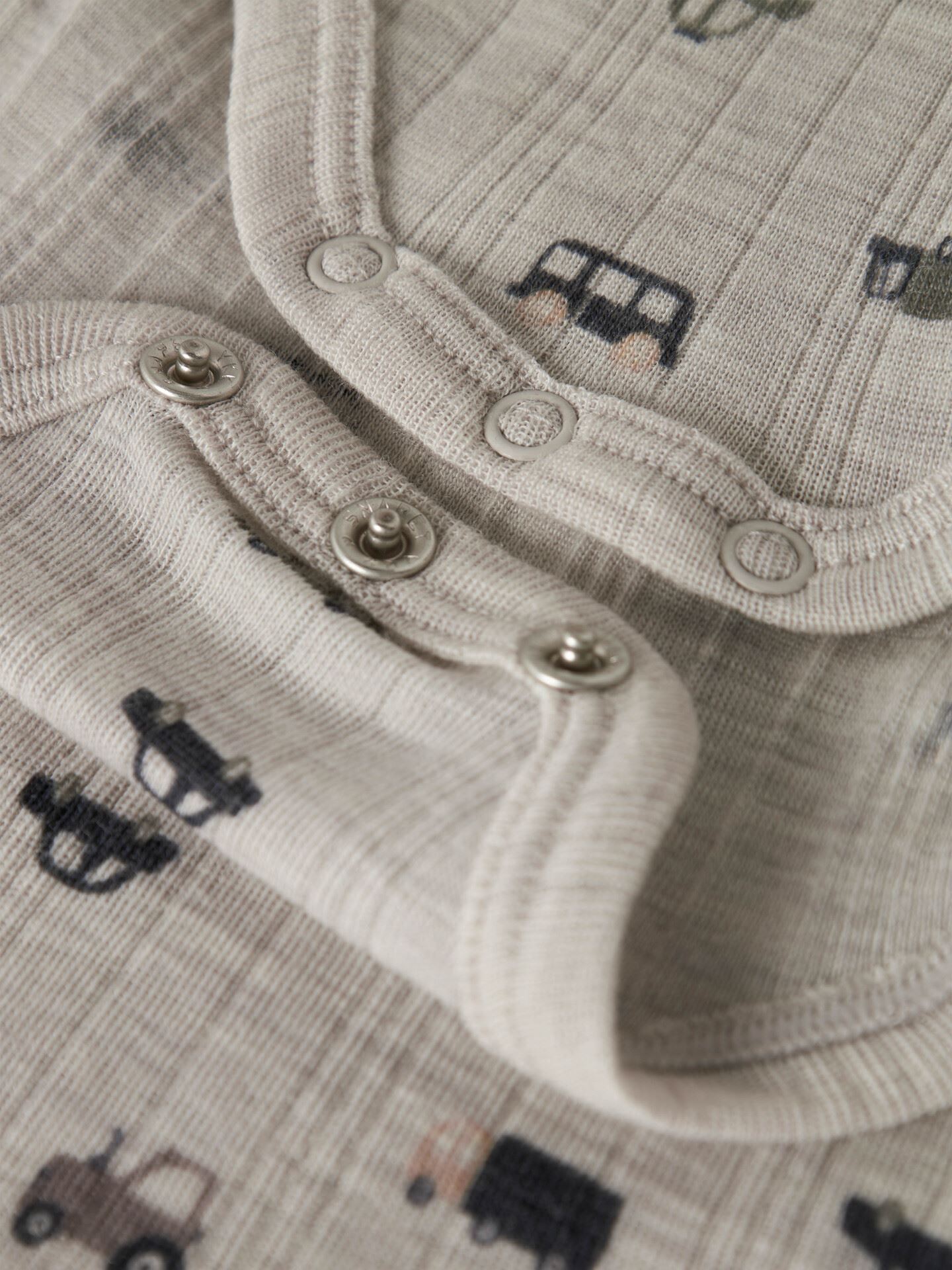 Wang Wool Needle Long Sleeve Body
