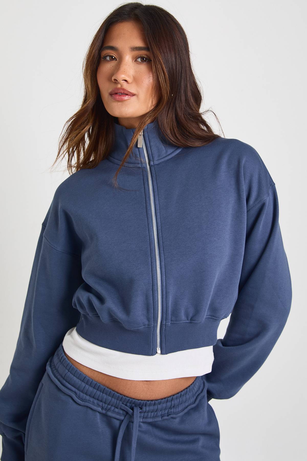 boohoo Ensemble De Jogging Sweat-shirt Ajusté Col Cheminée Et Pantalon Droit