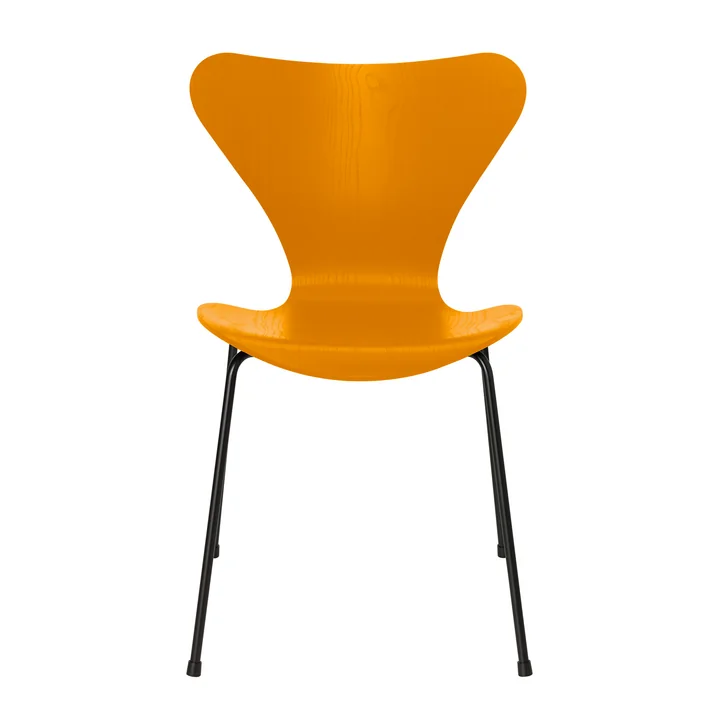 Fritz Hansen - Serie 7 Stuhl, schwarz / Esche burnt yellow gefärbt