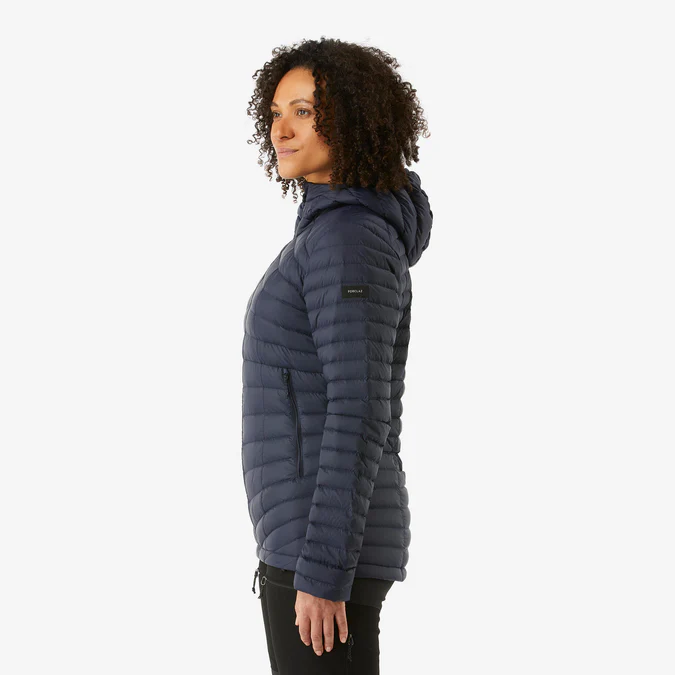 Decathlon Forclaz - Jaqueta puffer feminina com capuz Forclaz MT100