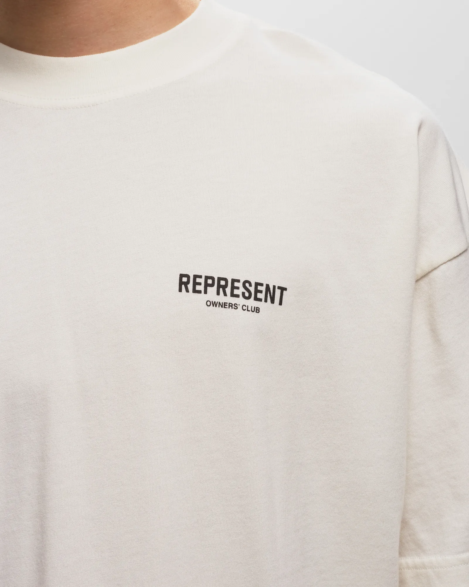 Represent REPRESENT OWNERS CLUB TEE
