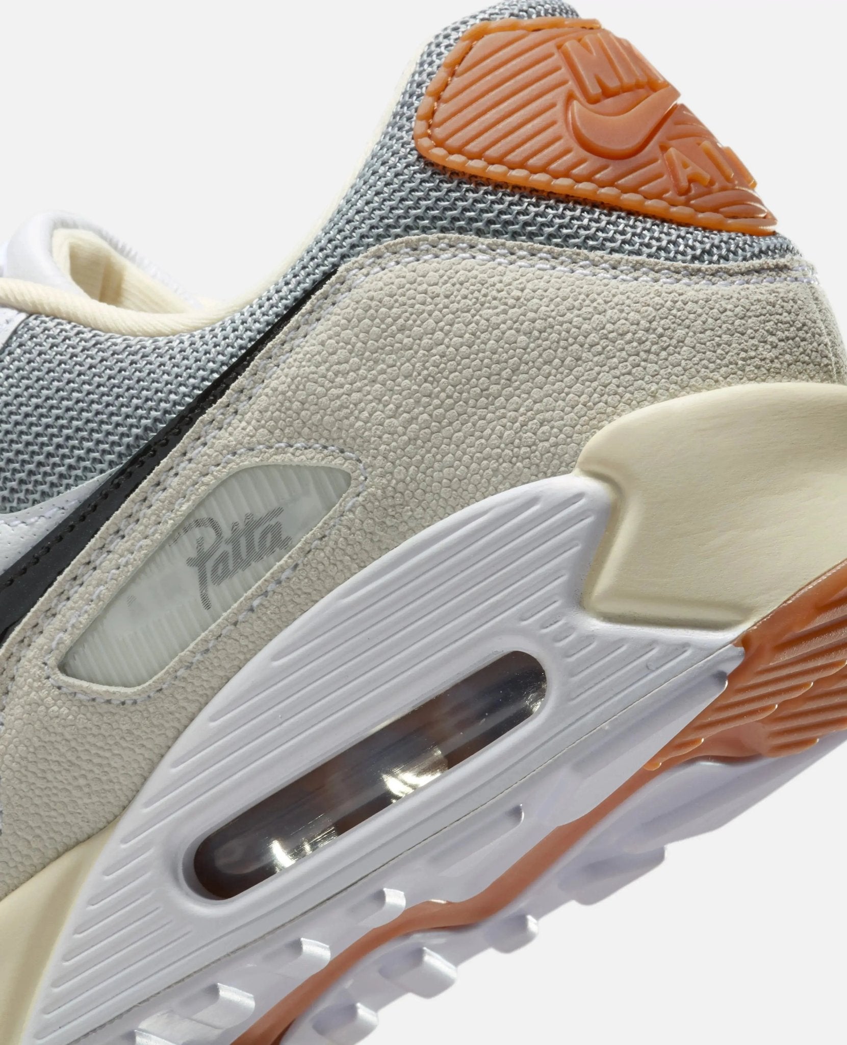 Patta x Nike Air Max 90 SP (Particle Grey/Black-Coconut Milk-White)