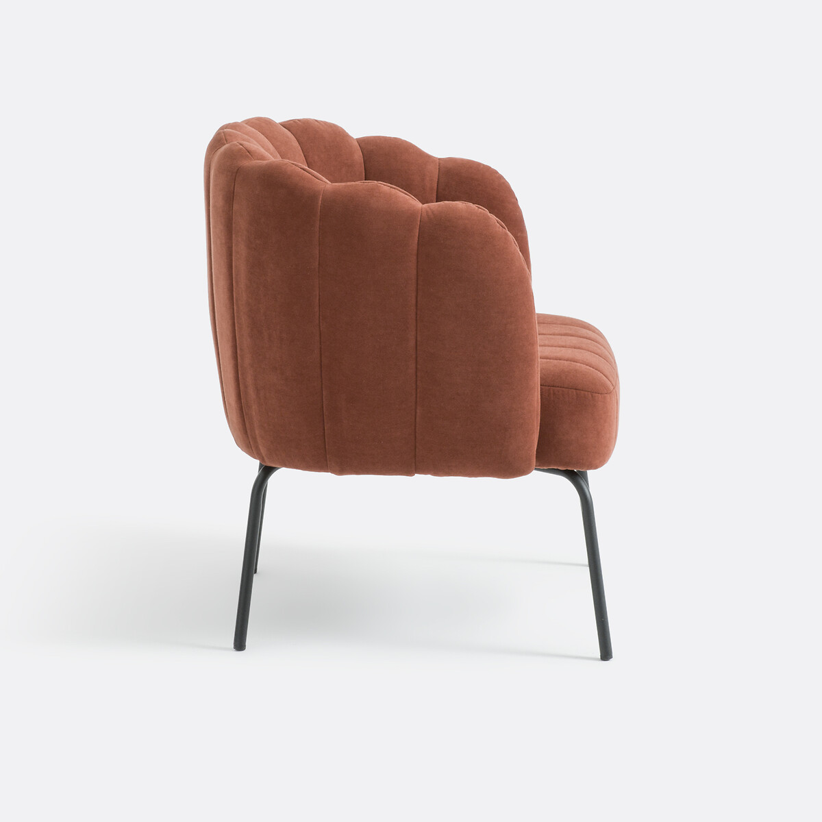 LA REDOUTE INTERIEURS<br>Poltrona baixa de veludo Douna