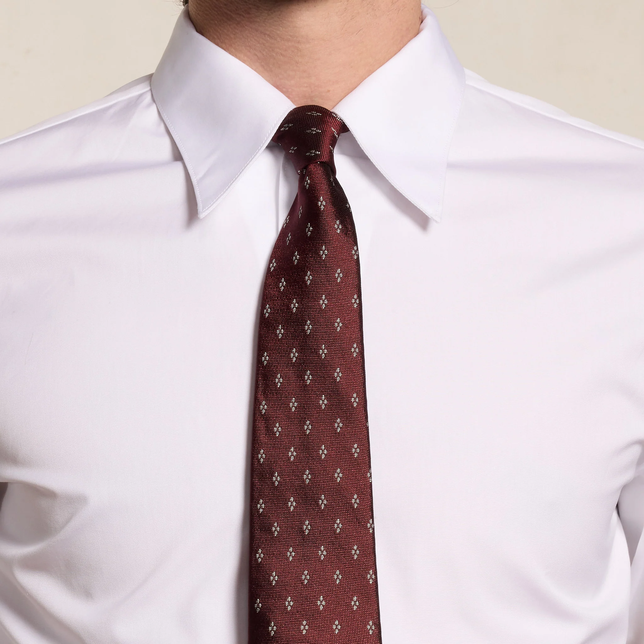 Burgundy patterned tie
