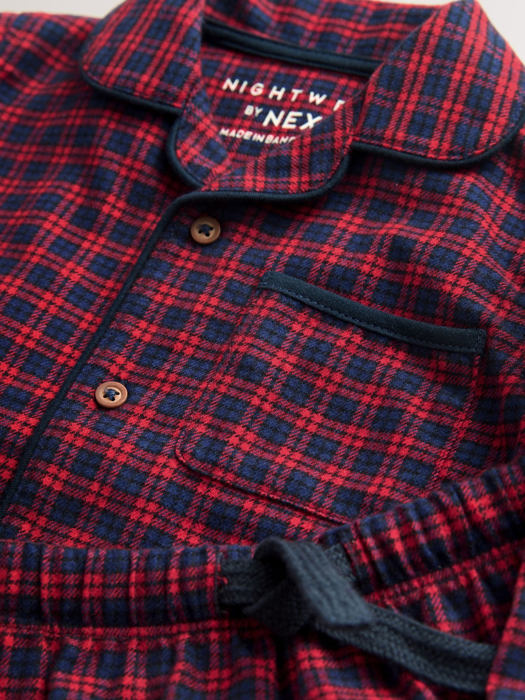 Marineblauw/rood geruit - Pyjama met knopen (9 mnd - 10 jr)