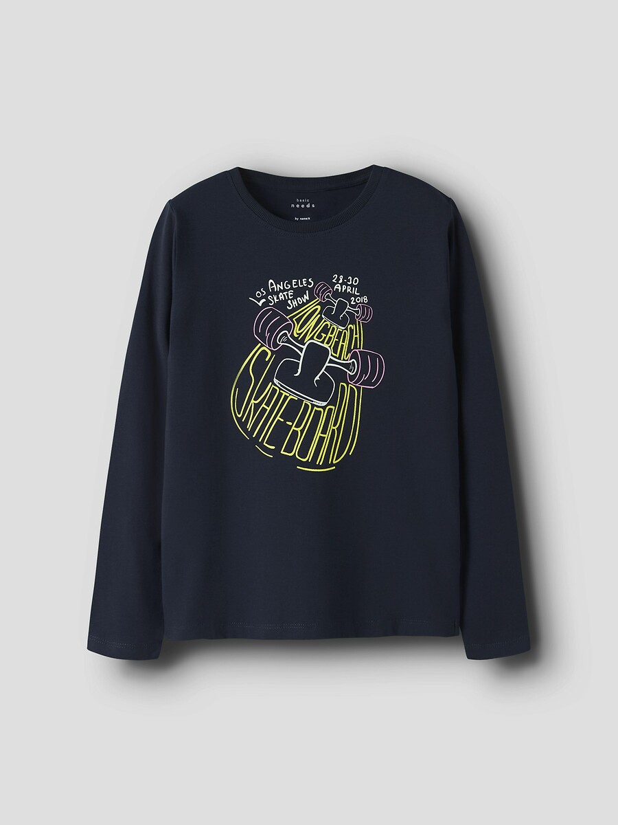 DÊ UM NOME A ELA<br>Camiseta de manga comprida