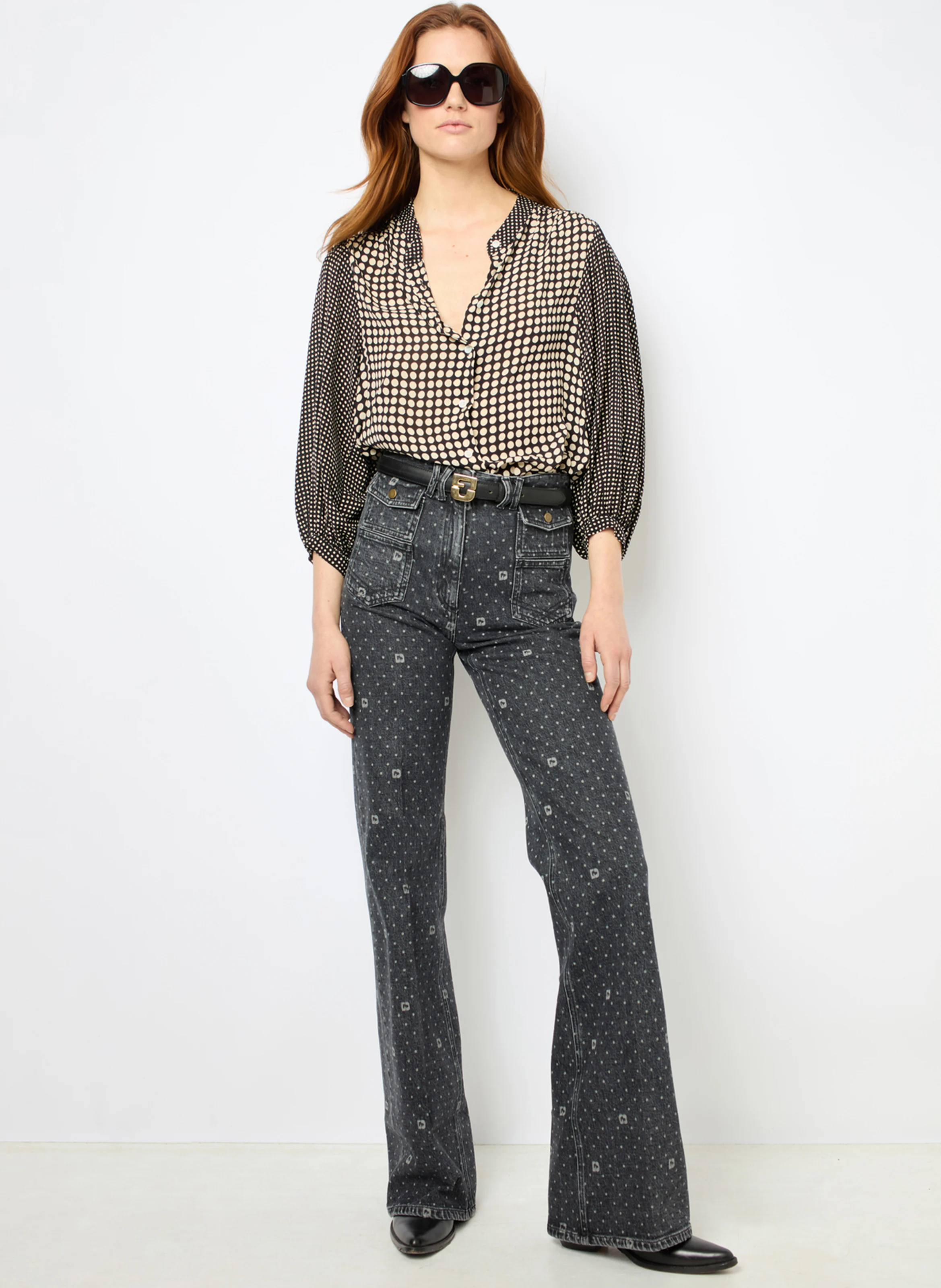 ANNA - Jean flare en denim délavé à imprimé all-over | Gris