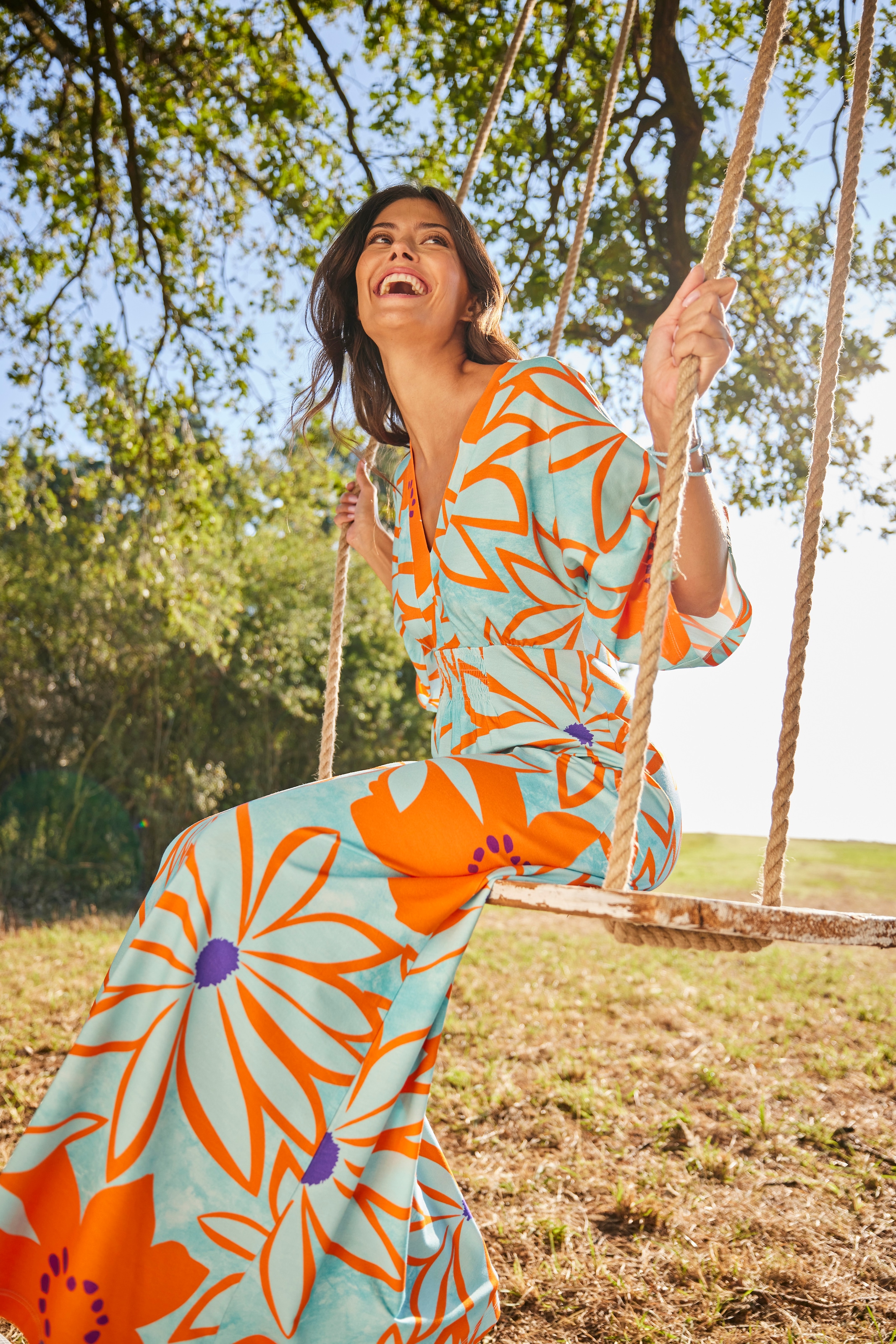 Aniston SELECTED Maxikleid mit weiten, 3/4-langen Ärmeln