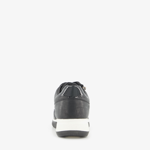 Blue Box dames sneakers zwart witte zool