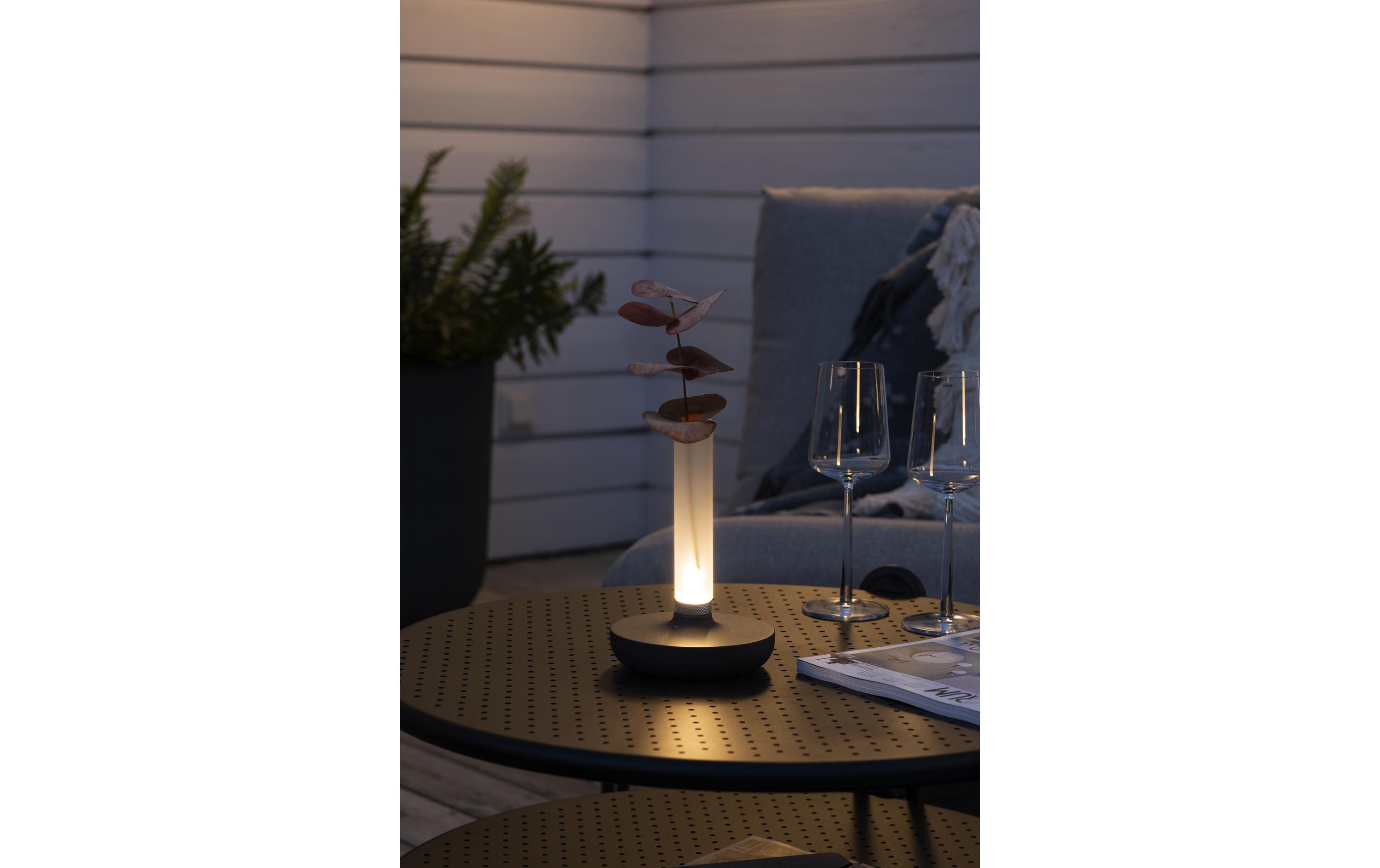 Akku-Tischleuchte USB Biarritz, 1800/ 3000/ 4000 K, Schwarz<br>Outdoor-Leuchte