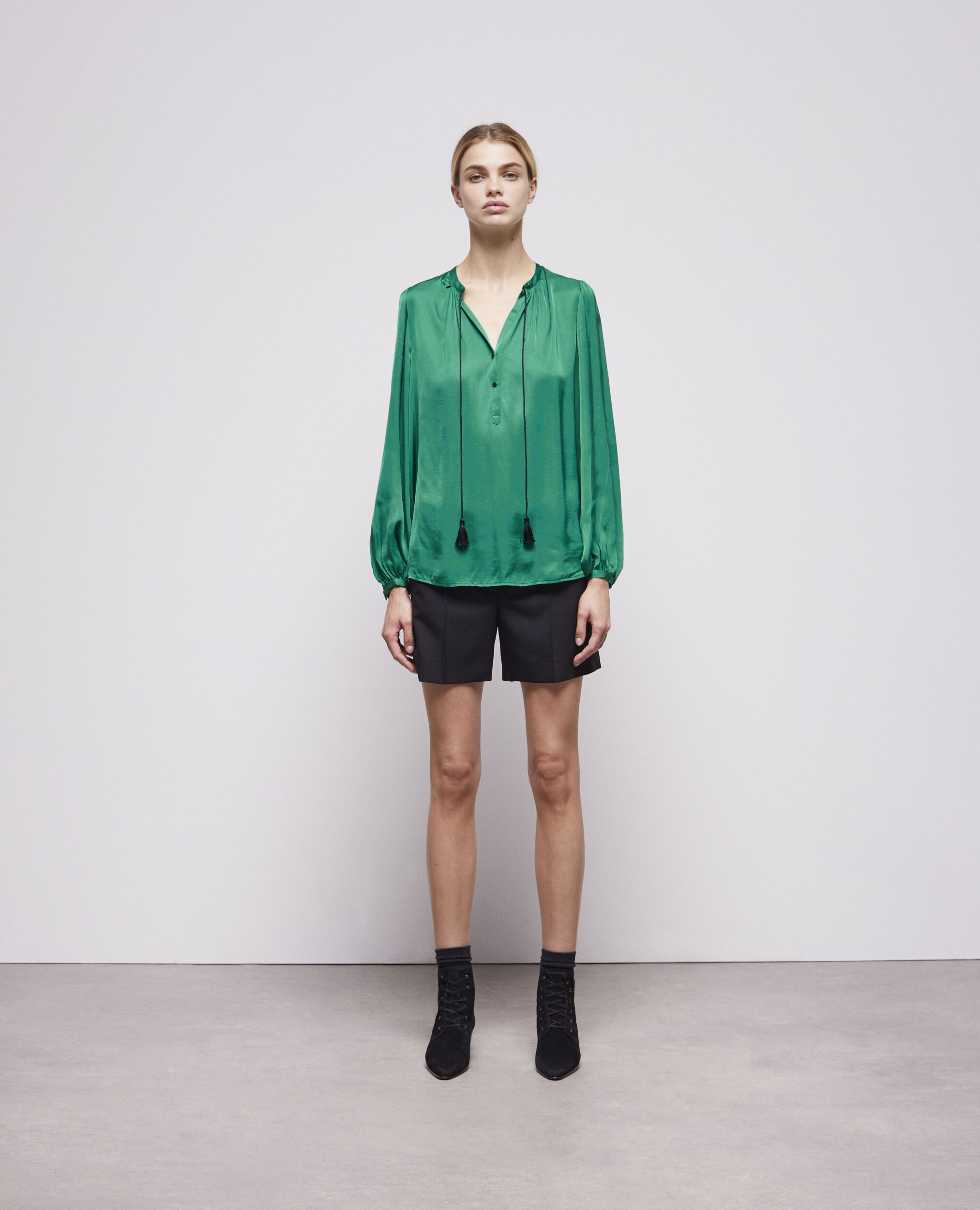 Chemise manches bouffantes verte