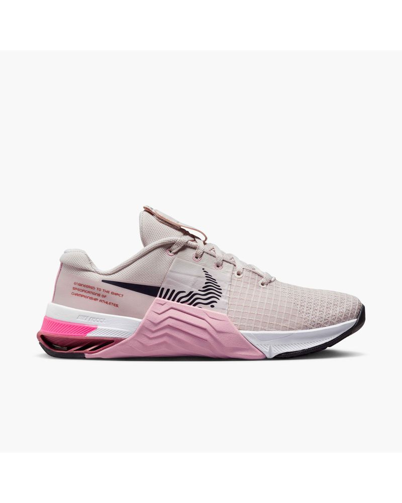 Chaussures de training Nike Metcon 8 Rose pour femme