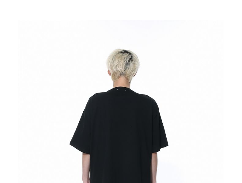 FAERIS - Mid Rise Washed Denim Shorts