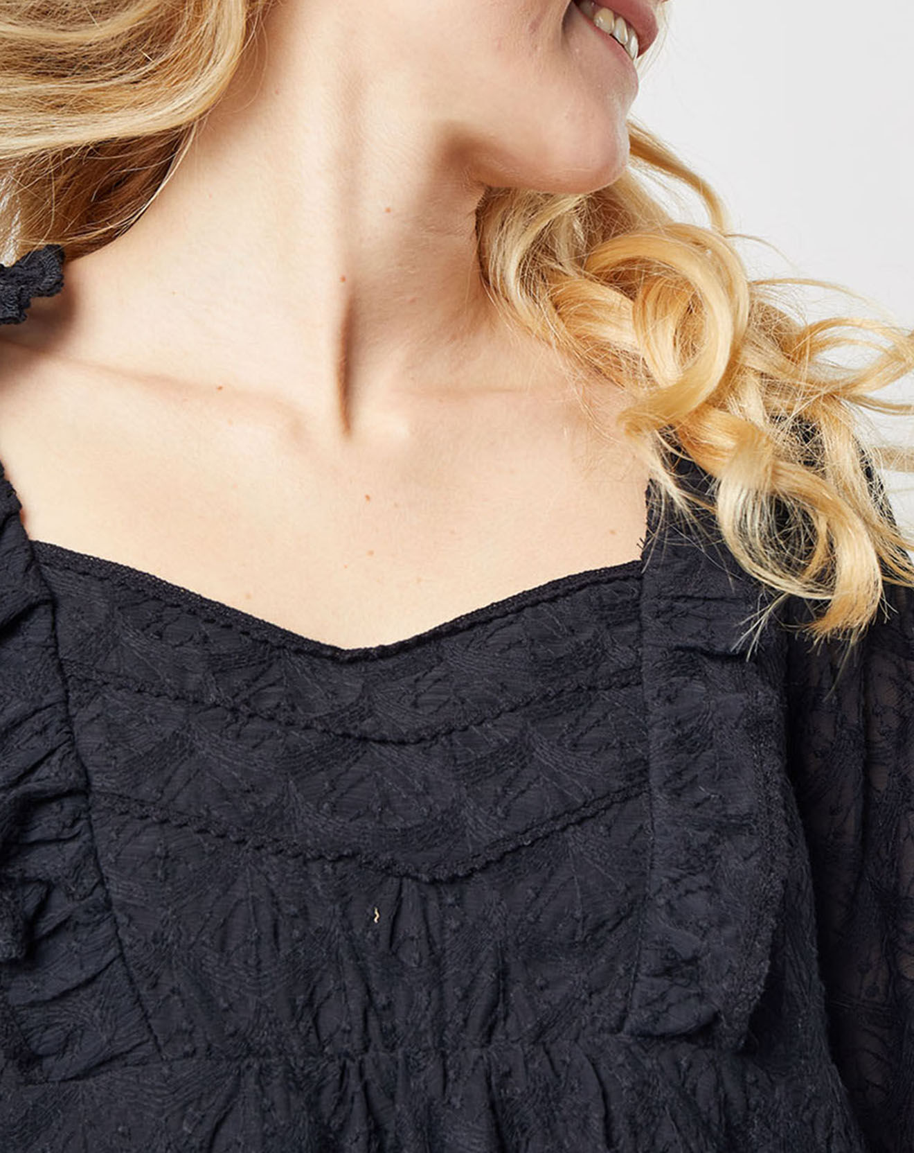 Karl Marc John Robe Rica en Dentelle noire