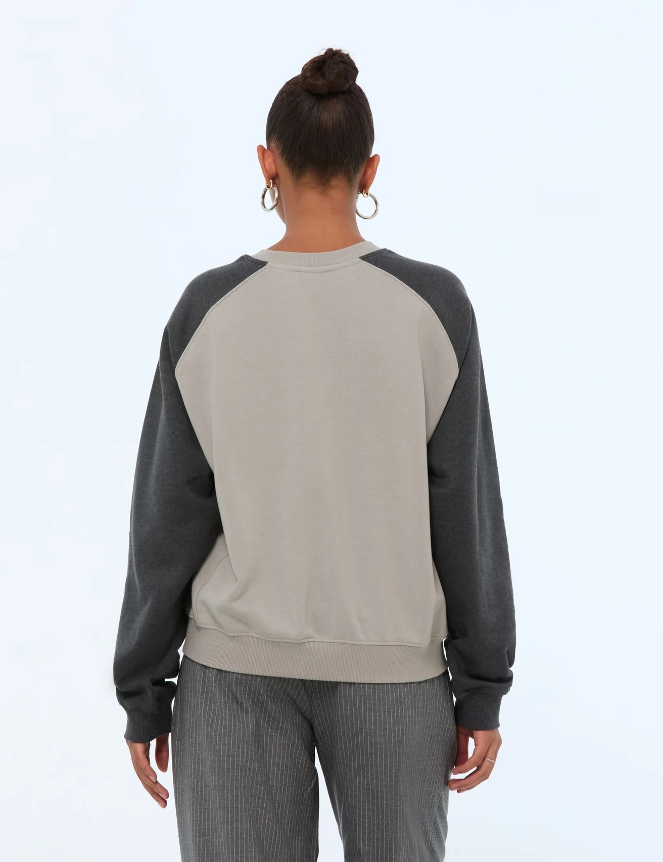 Pull oversize gris clair